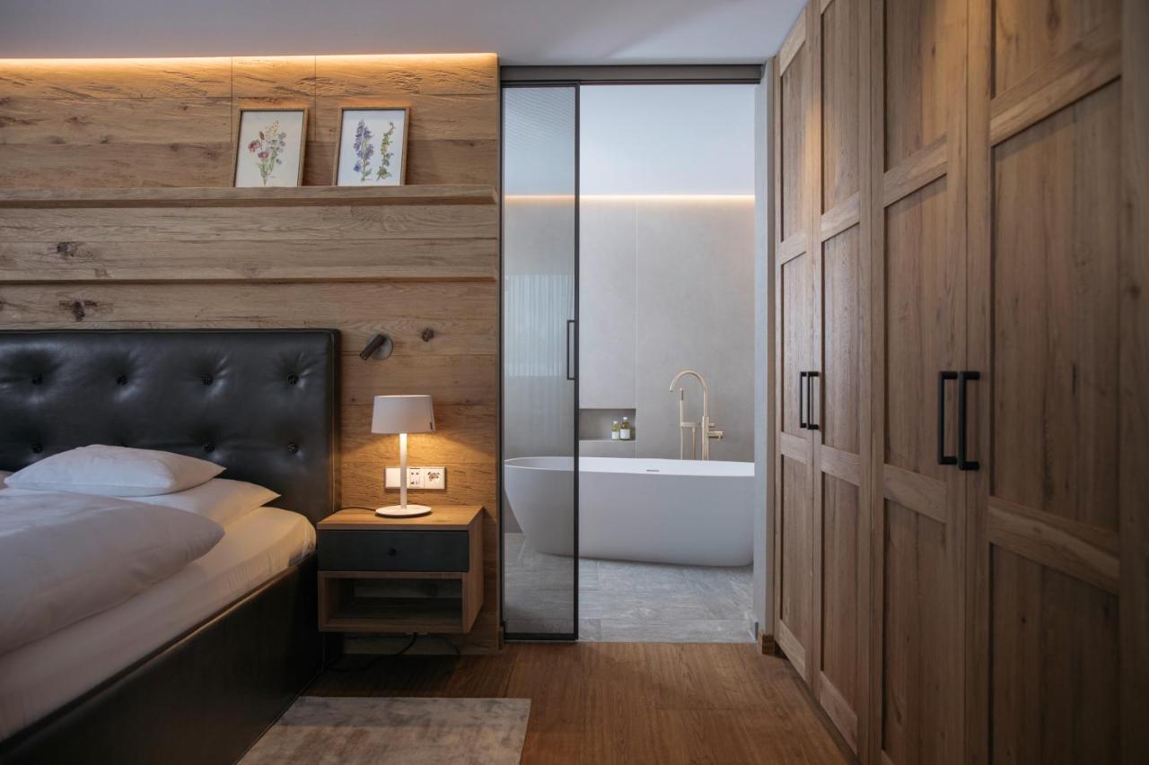 Suite - Vue sur Montagne